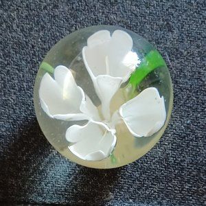 Vintage Art Glass Paperweight Clear with White Crocus Flowers rare